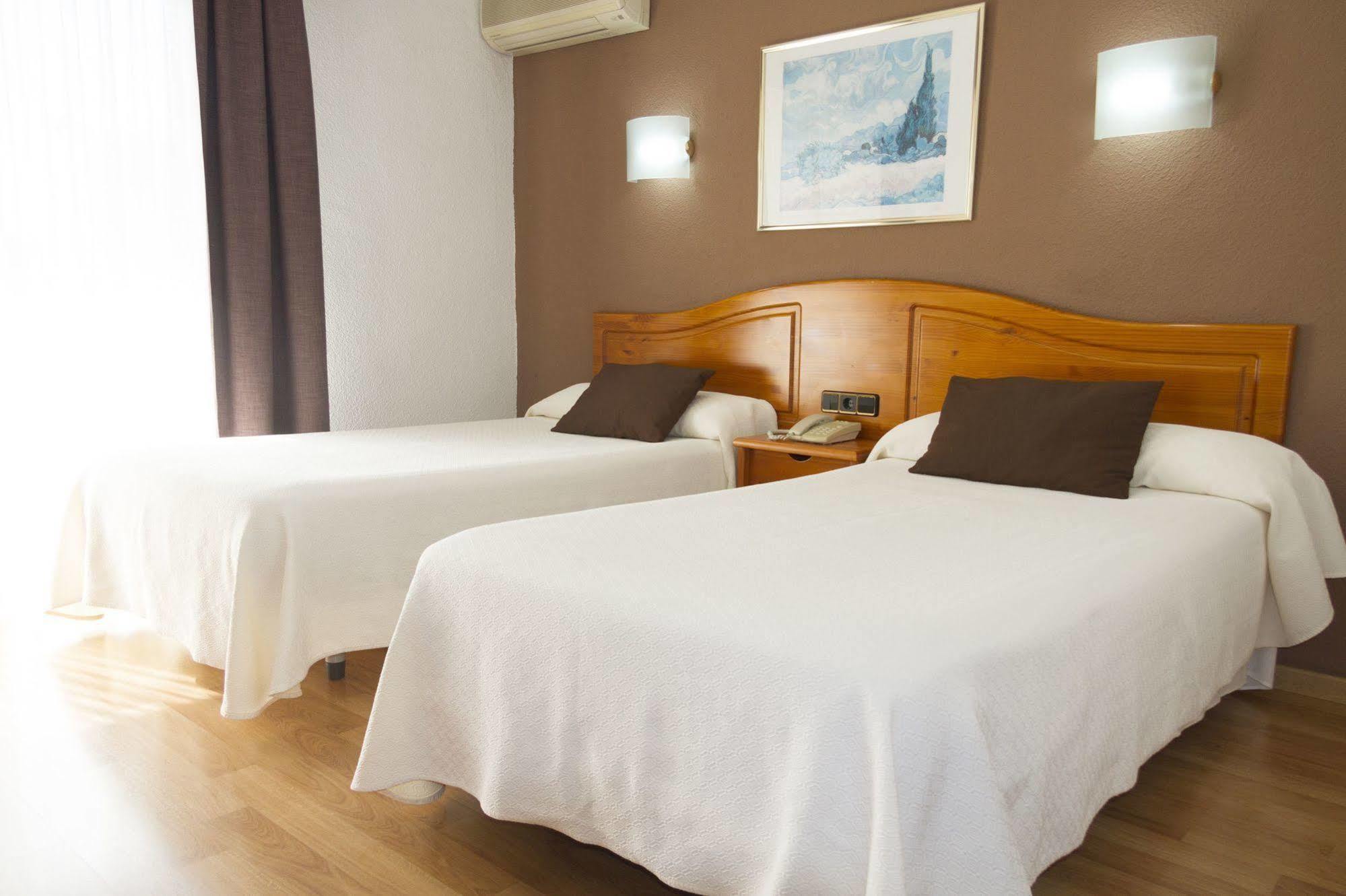 Hotel Caballo de Oro Benidorm Esterno foto